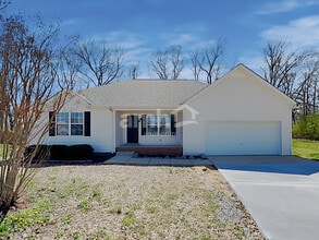 Building Photo - 4204 Birch Dr