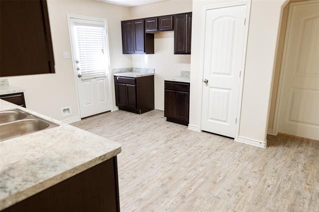 Building Photo - 1700 Dove Cir