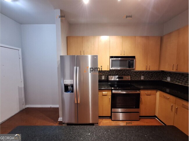 Building Photo - 5300 Peachtree Rd