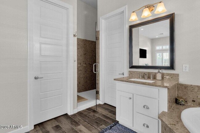 Building Photo - 4449 E Fountain St