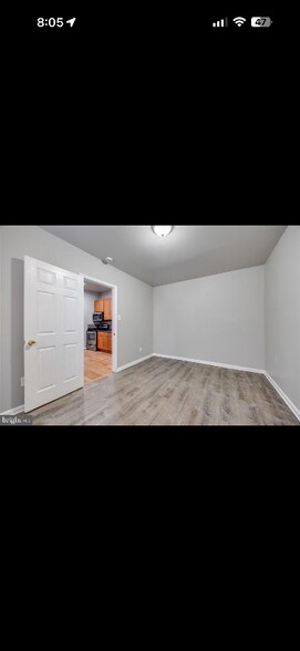 Building Photo - 109 W Logan St