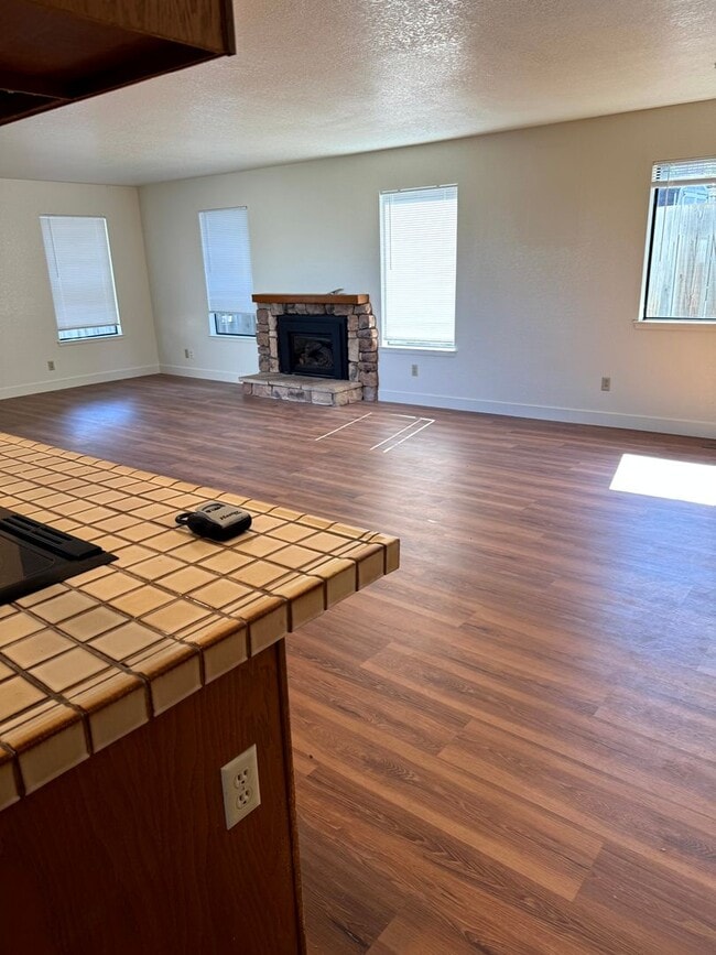 Building Photo - Pacific Grove House
