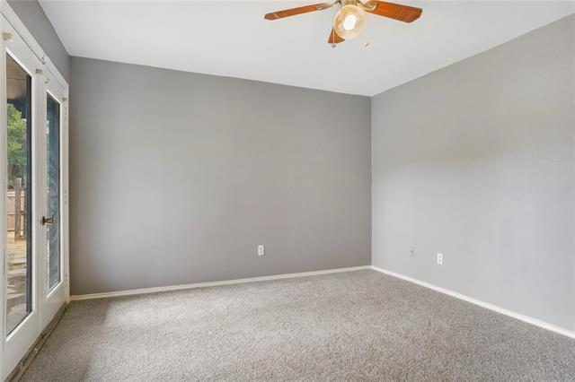 Building Photo - 10243 Oak Branch Ln