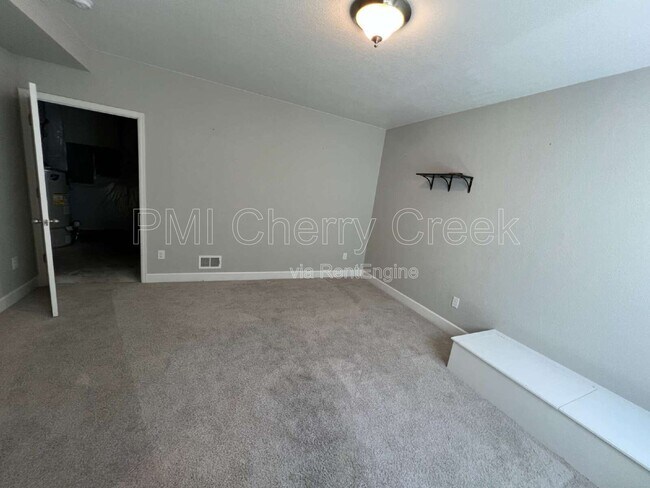 Building Photo - 23483 E Chenango Pl