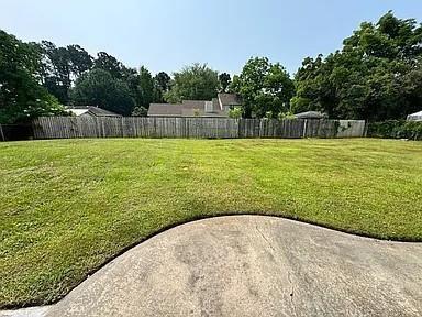 Building Photo - 203 N Lake Dr