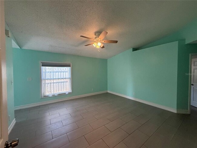 Building Photo - 1164 Engman St