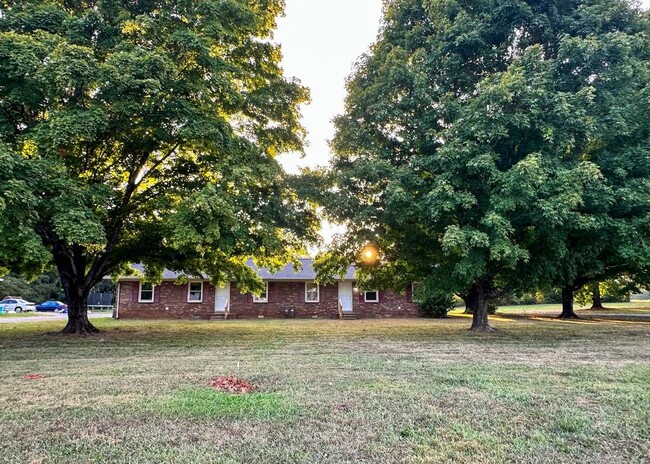 Primary Photo - Blackman Rental