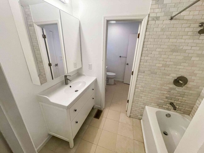 Building Photo - East Cobb - 3BR/2BA - Walton HS