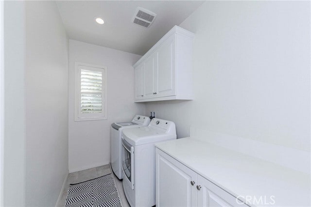 Building Photo - 2545 Almeria Ln