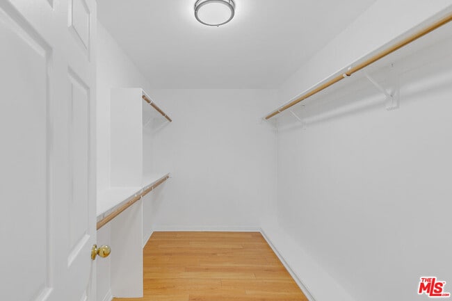 Building Photo - 19016 Wells Dr