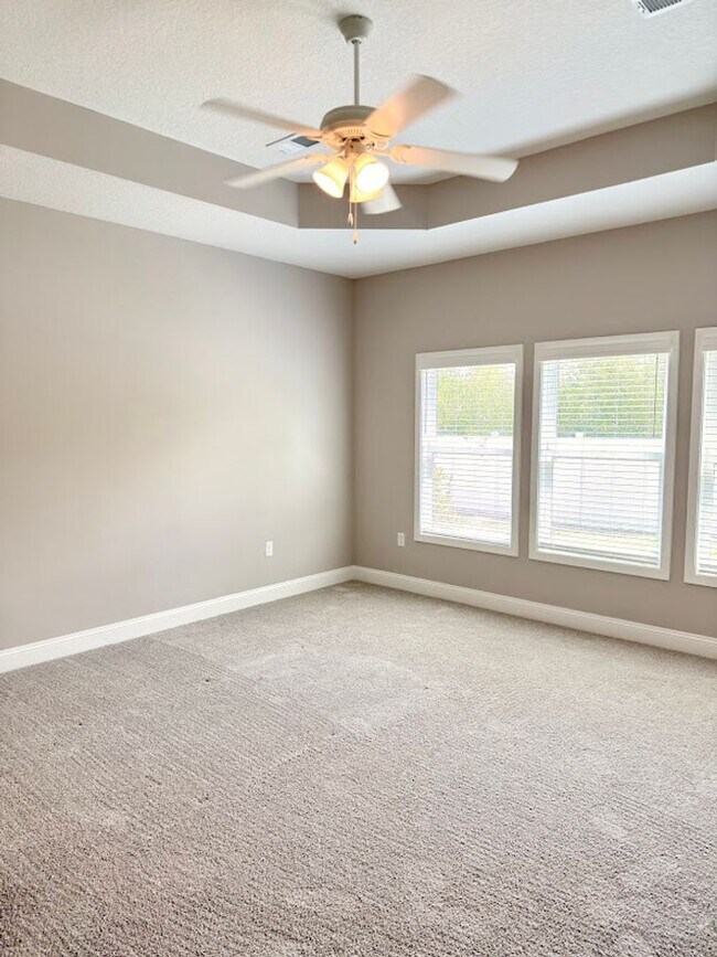 Building Photo - 140 The Villas Wy