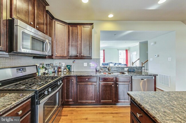 Building Photo - 2814 Shearwater Ln