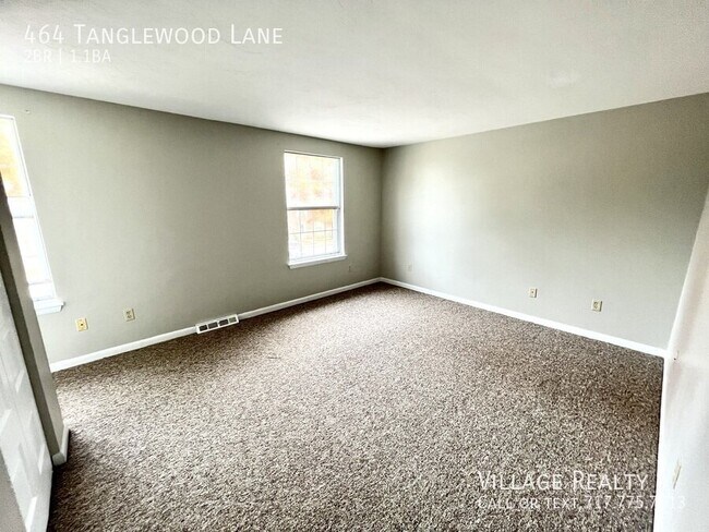 Building Photo - 464 Tanglewood Ln