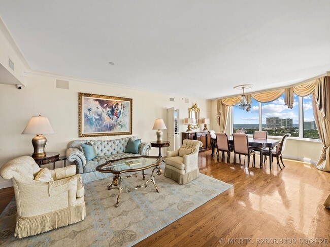 Building Photo - 3055 Harbor Dr