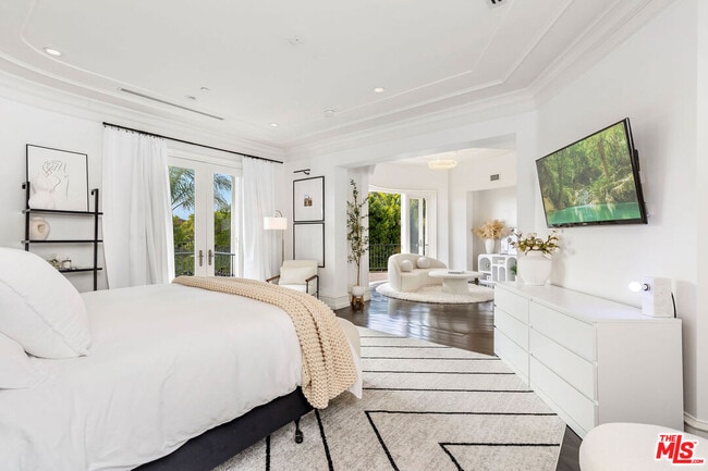 Building Photo - 2229 Summitridge Dr