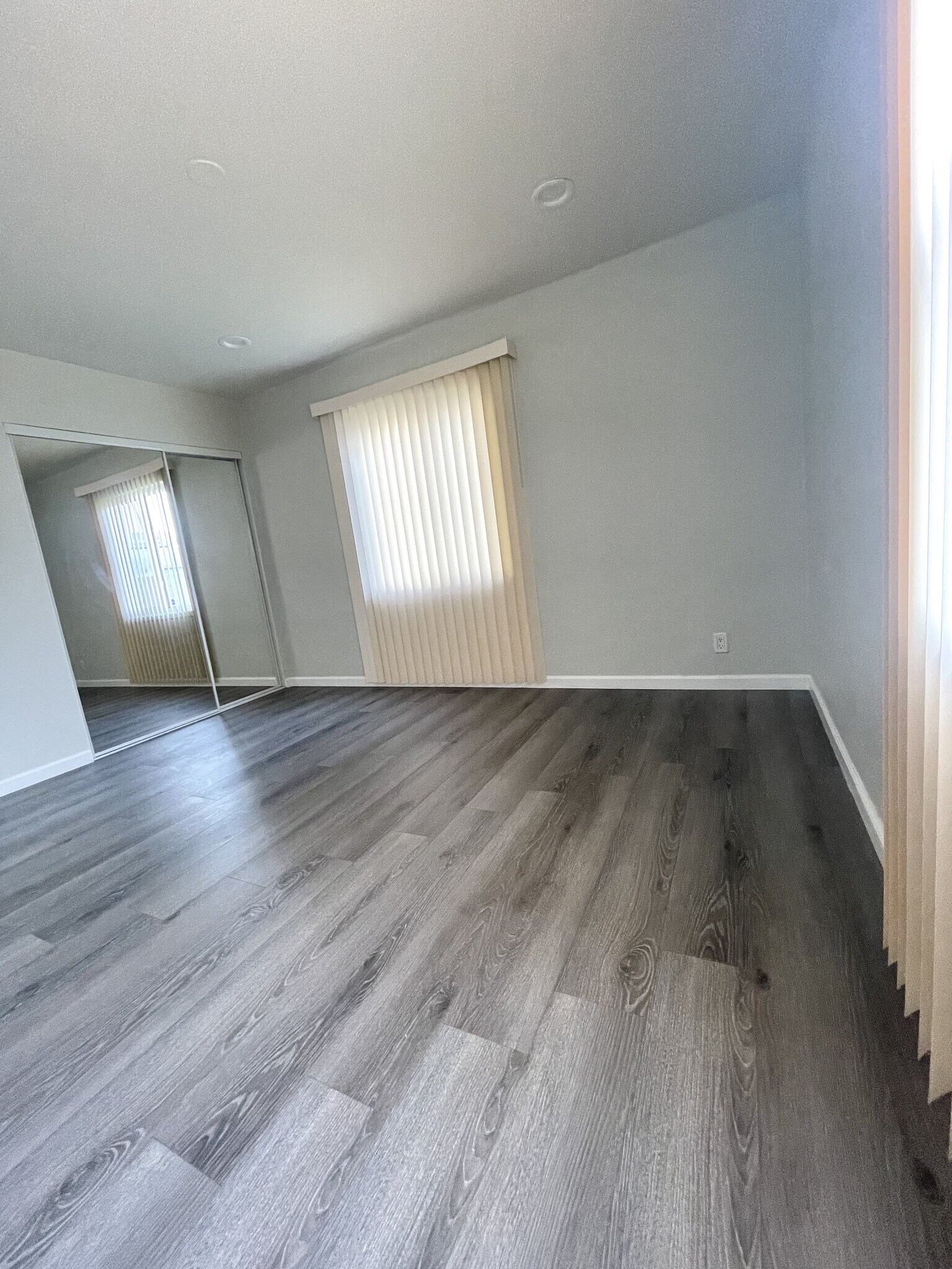 bedroom 3 - 7949 Clearfield Ave