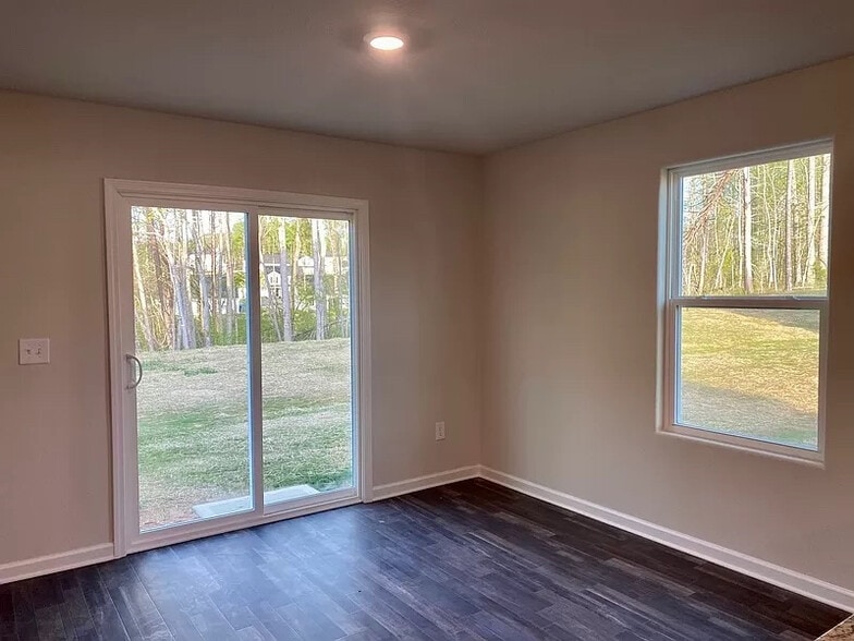 Building Photo - Room in Single Family Home on Fallen Tree Dr
