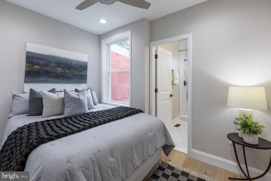 Master Bedroom with en suite bath - 239 14th Place, NE