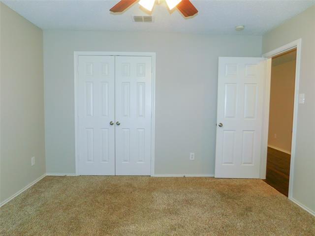 Building Photo - 5901 Thoroughbred Trail