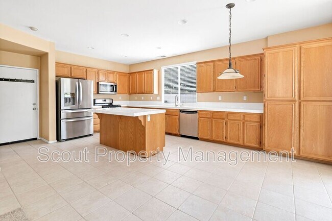 Building Photo - 44699 Springvail Ct