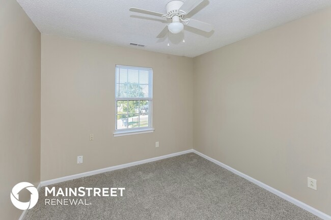 Building Photo - 5803 Bridgeway Dr