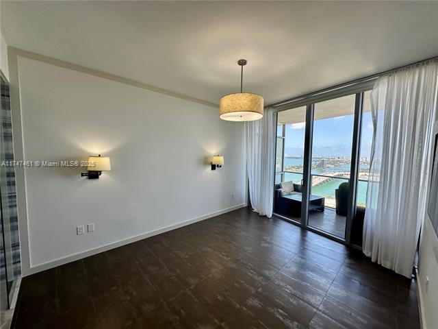 Building Photo - 1100 Biscayne Blvd