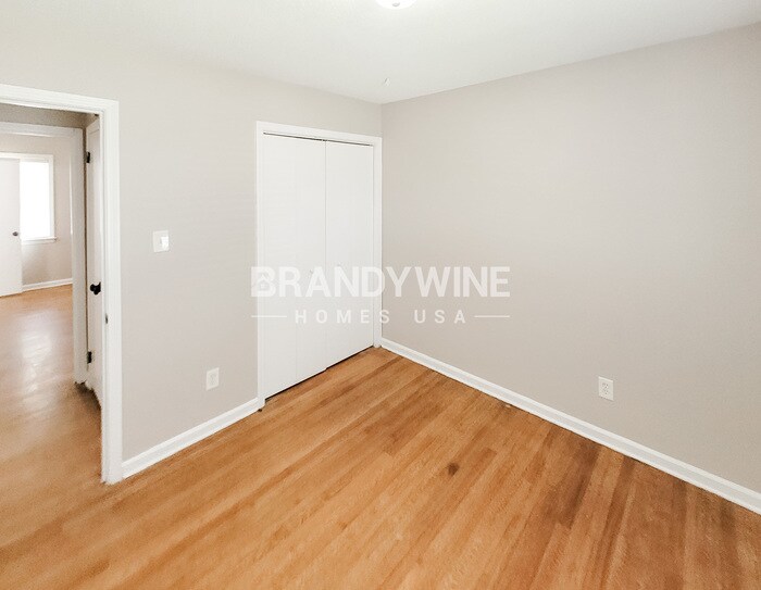 Building Photo - 3319 Shuster Cove