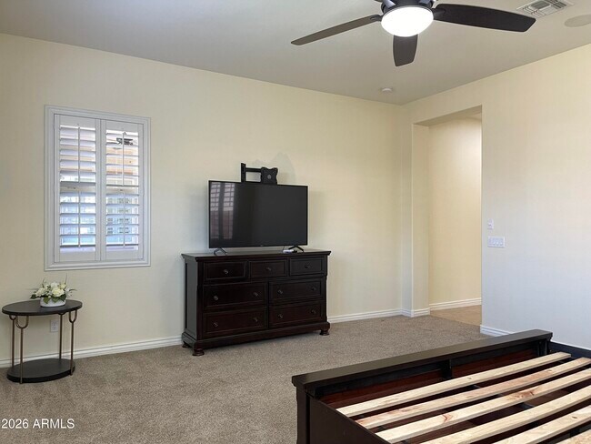 Building Photo - 2208 E Indian Wells Dr