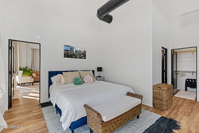 Building Photo - 14537 E Windstone Trail