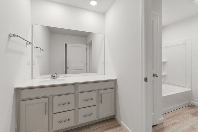 Building Photo - 672 Switchgrass Wy