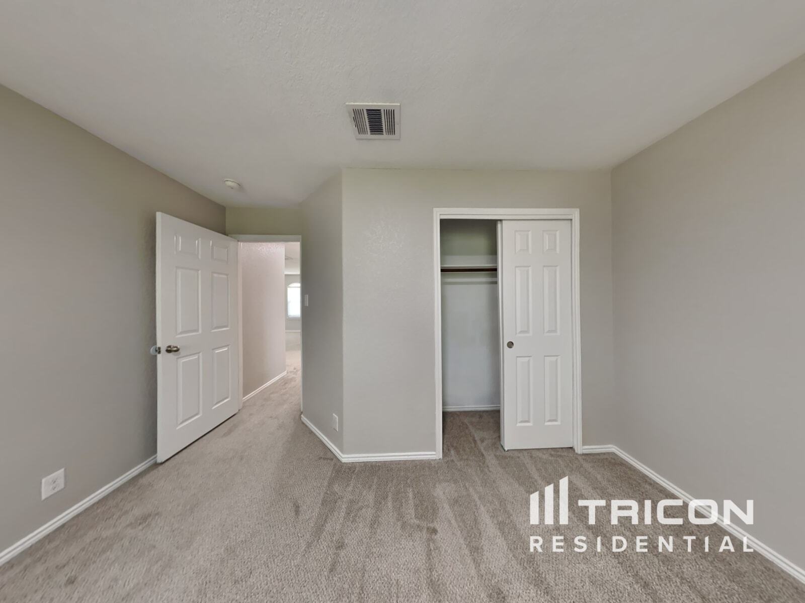 Building Photo - 715 Celosia