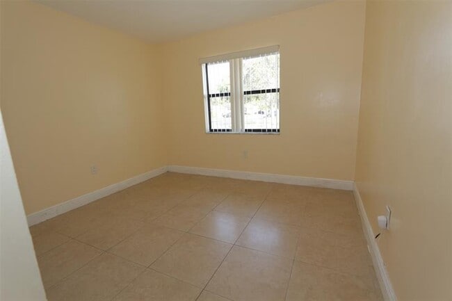 Building Photo - 2987 NW 110th Ave