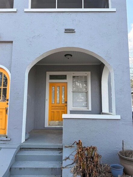 Building Photo - 1356 Main St