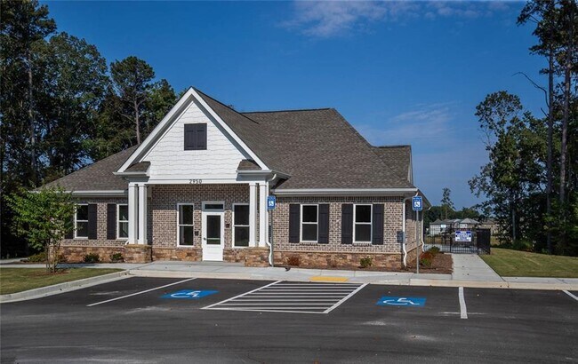Building Photo - 2425 Livi Ln