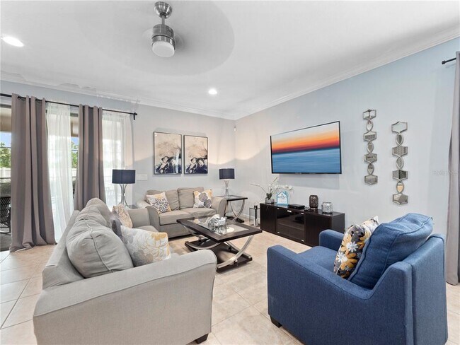 Building Photo - 8825 Rhodes St