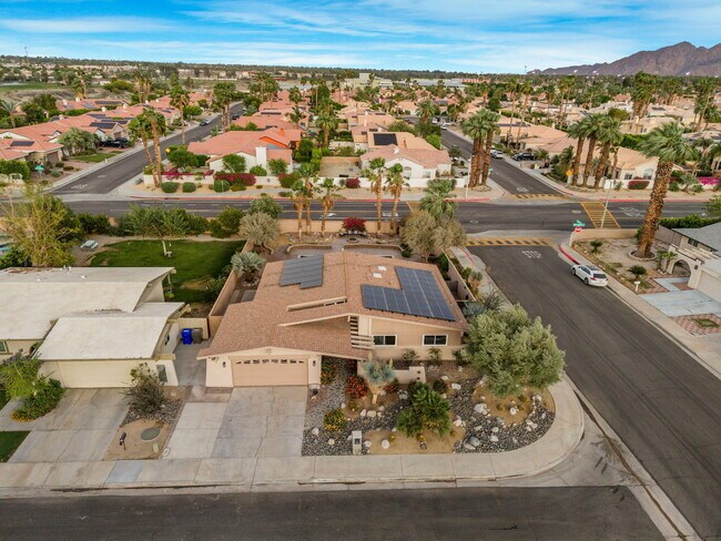 Building Photo - 43260 Silk Tree Ln