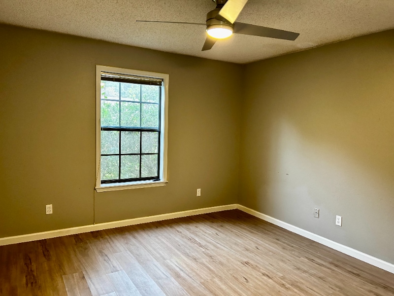 Building Photo - 905 Cherokee St