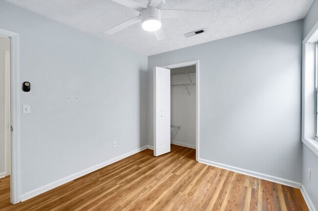 Building Photo - Charming 3BR House in Wilmington