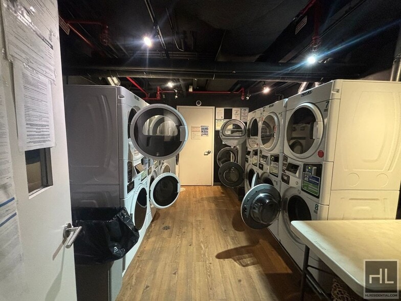 Building Photo - EAST 63 STREET