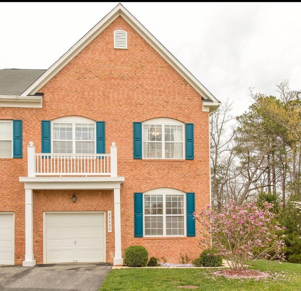 Building Photo - 23421 Dahlia Cir