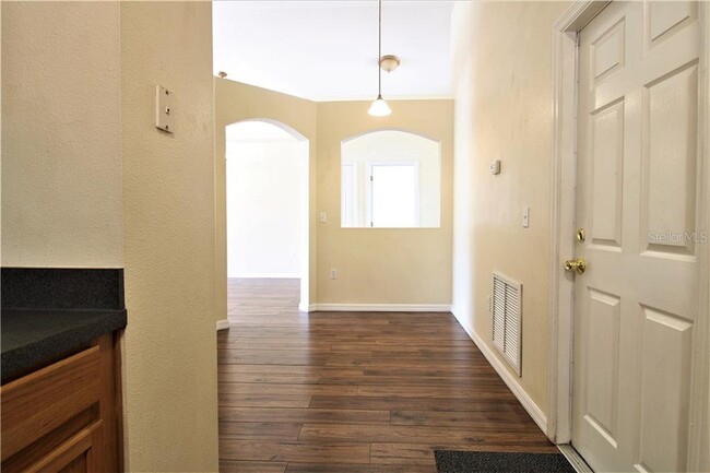 Building Photo - 1720 Sage Creek Ct