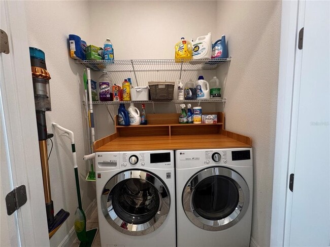 Building Photo - 6969 Arnoldson St