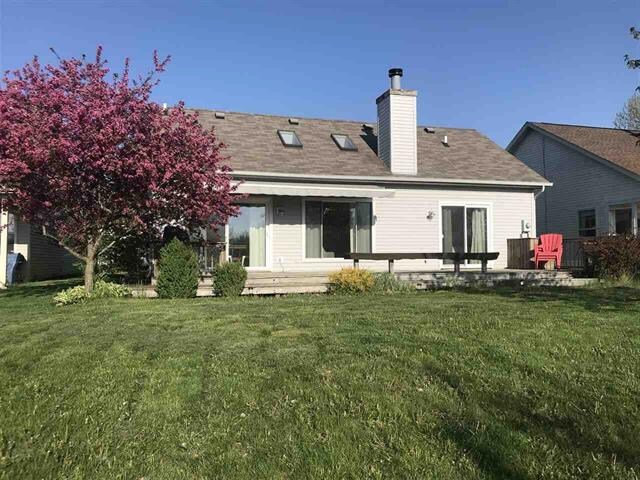 Building Photo - 2249 Sandpiper Ct N