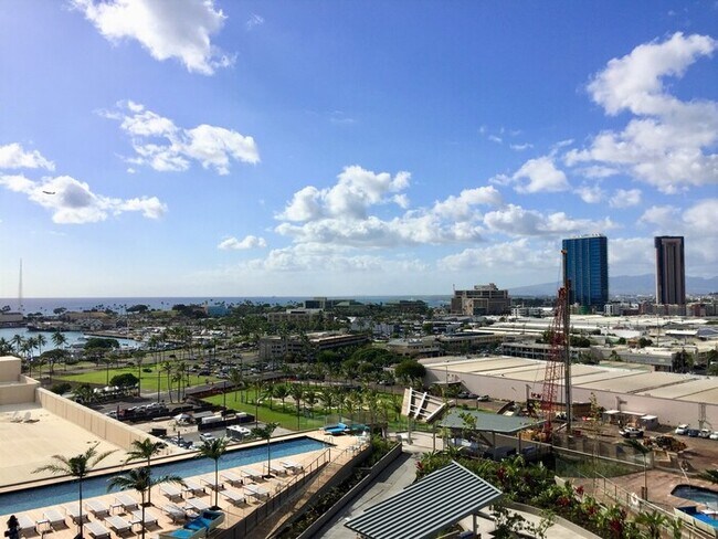 Building Photo - Kakaako: Ae'o - 2 Bed, 2 Bath Condo with o...
