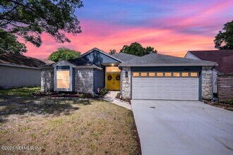 Building Photo - 3534 Millcrest Dr
