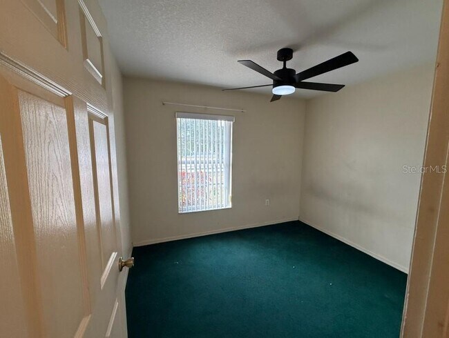 Building Photo - 2908 9th Ave Dr E