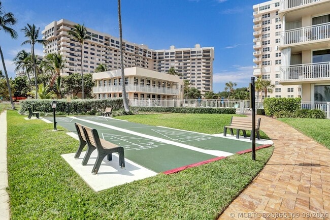 Building Photo - 5200 N Ocean Blvd