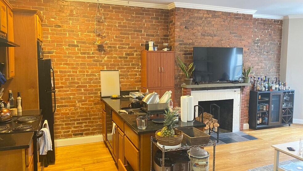 Building Photo - 23 St Lukes Rd