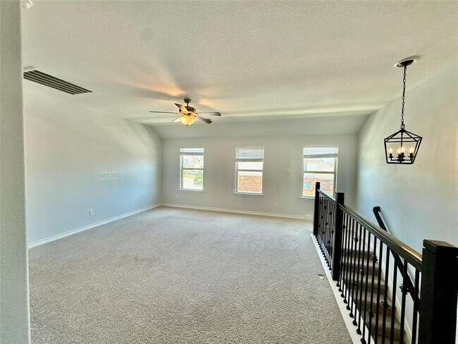 Building Photo - 17113 Antioch Ave