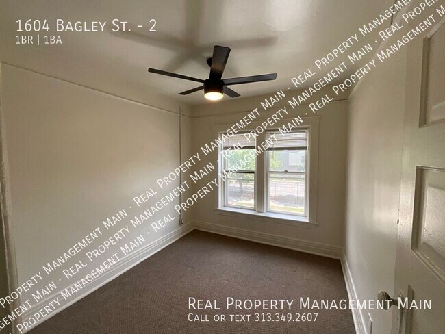 Building Photo - 1604 Bagley St